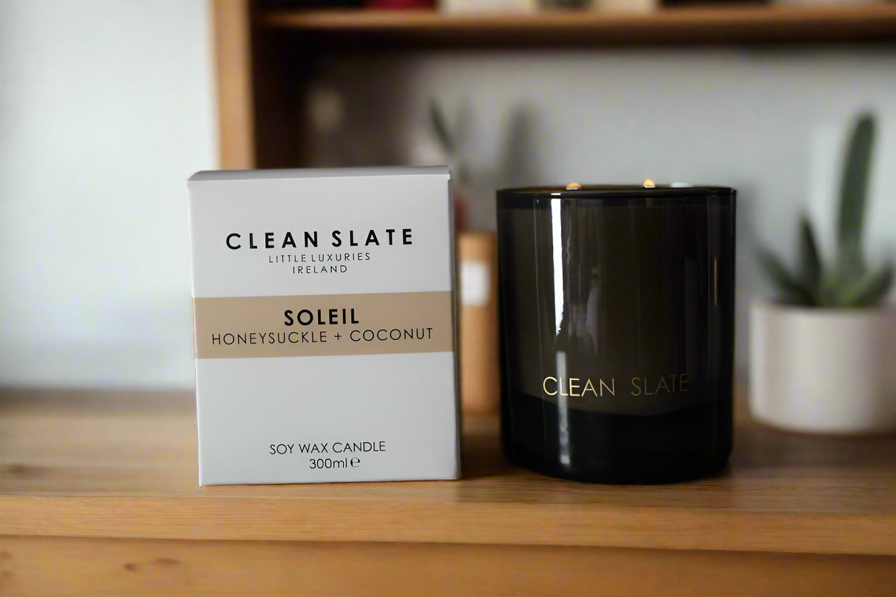 Soleil Honeysuckle + Coconut Moody Candle with box.